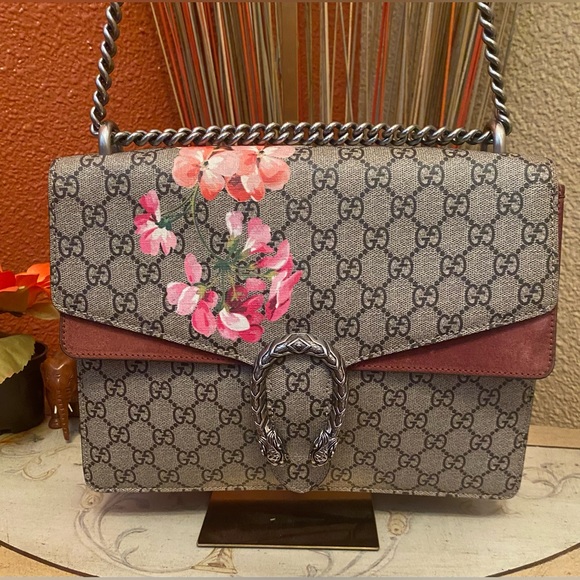 EUC-Gucci Dionysus shoulder bag in the GG Supreme Blooms print - Like New! - Picture 4 of 14
